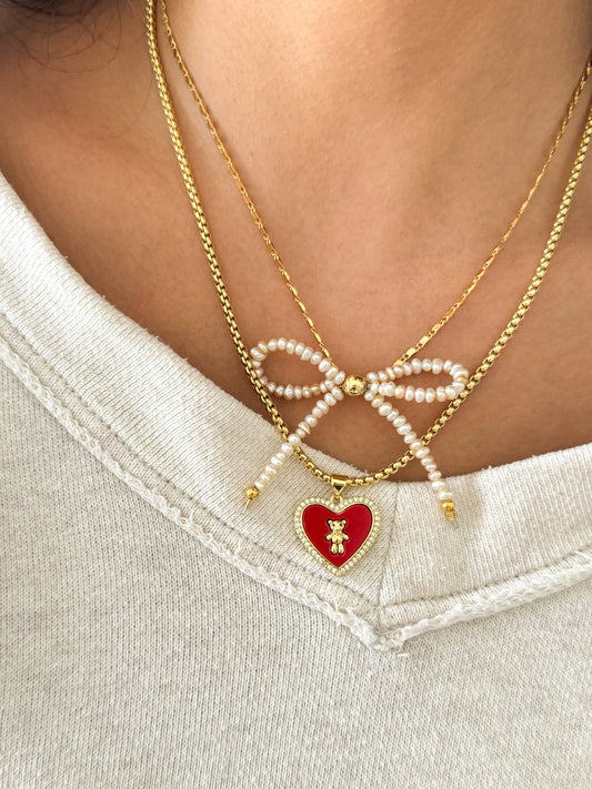 Lovers Bow Necklace