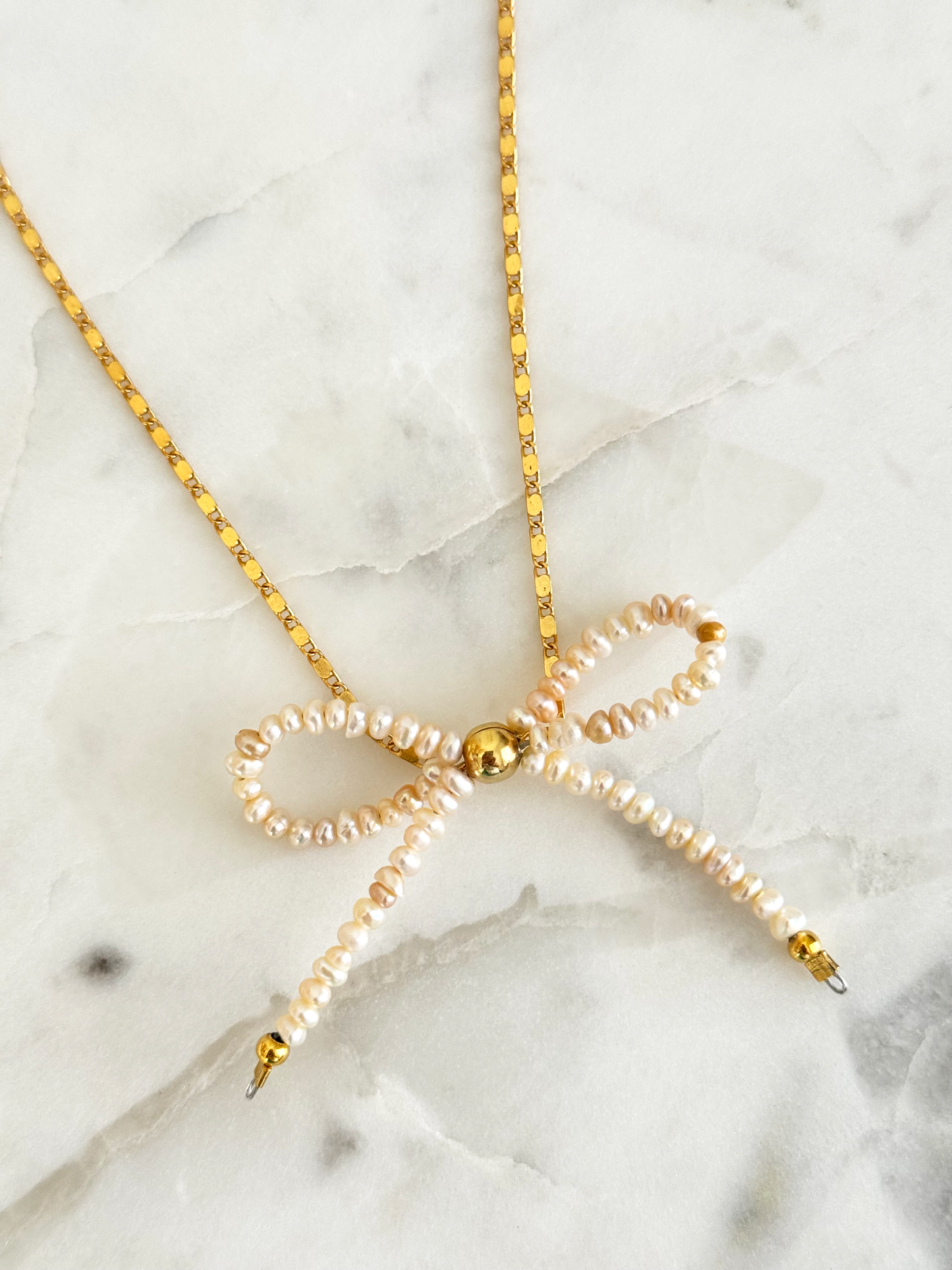Lovers Bow Necklace