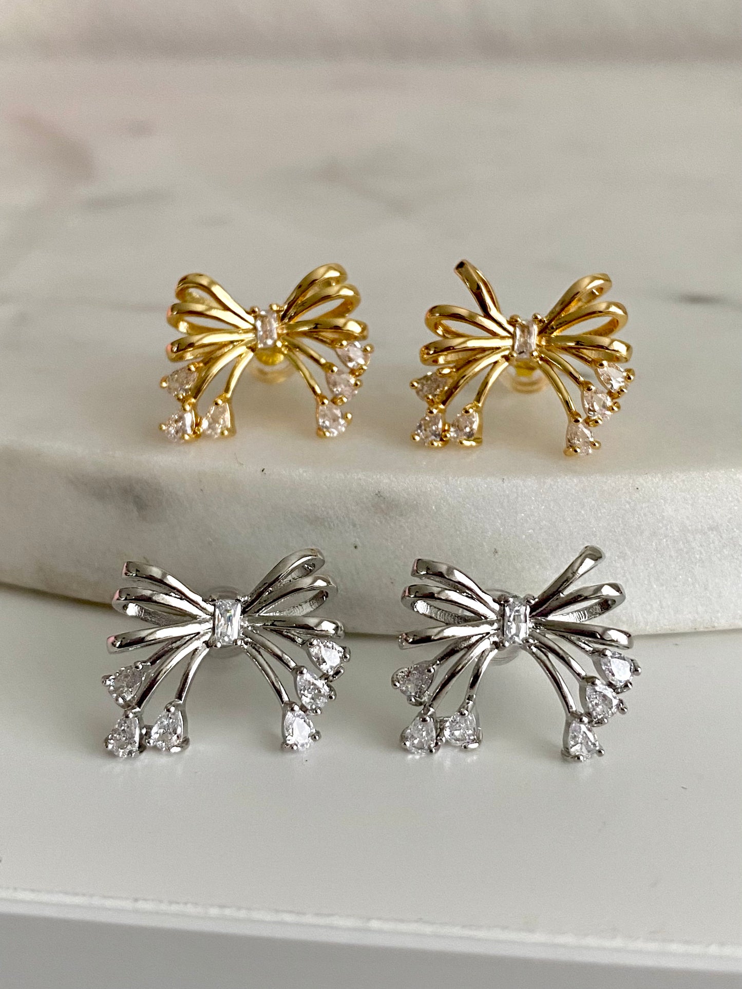 Statement Bow Studs