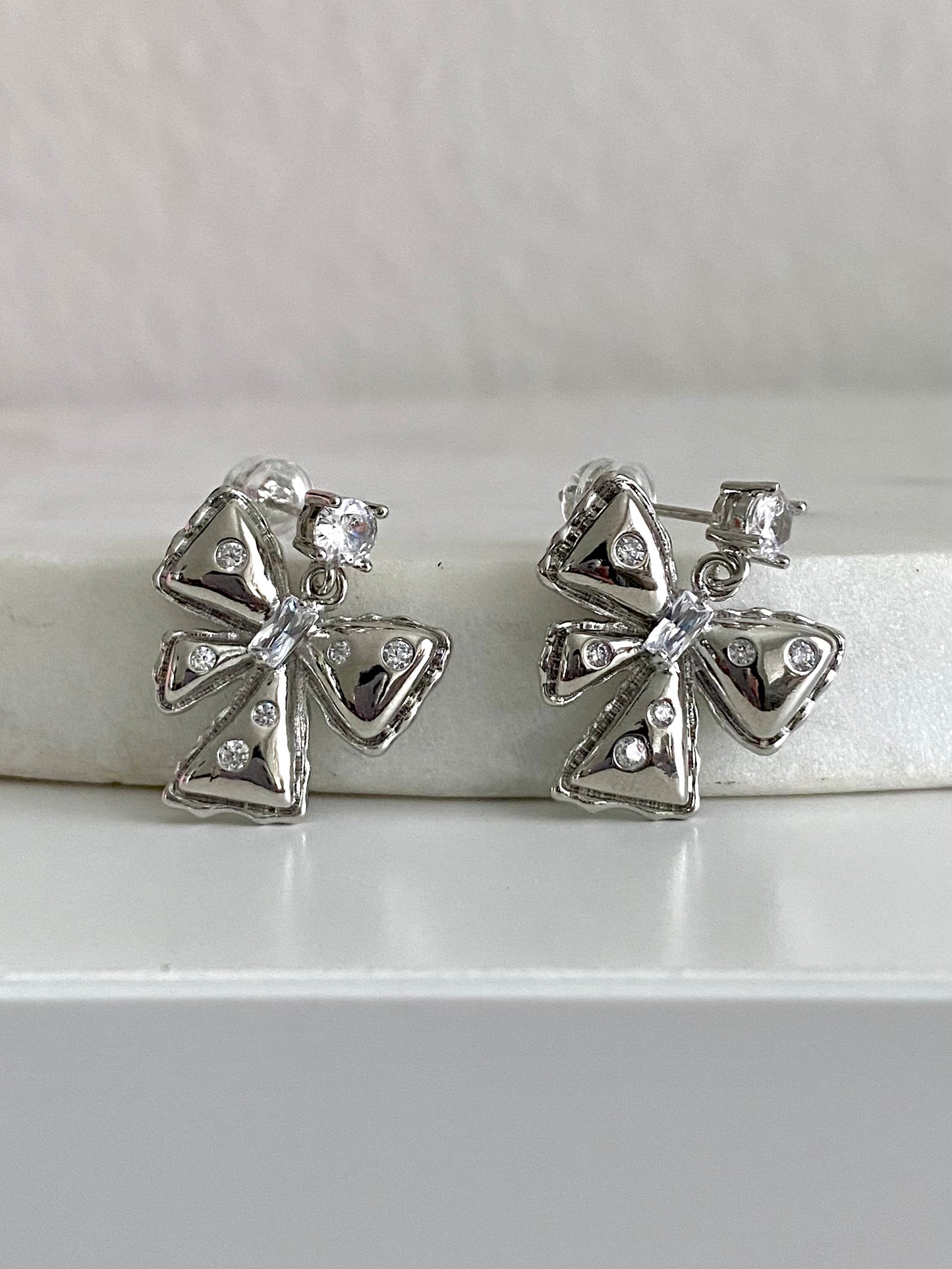 Ribbon Earrings