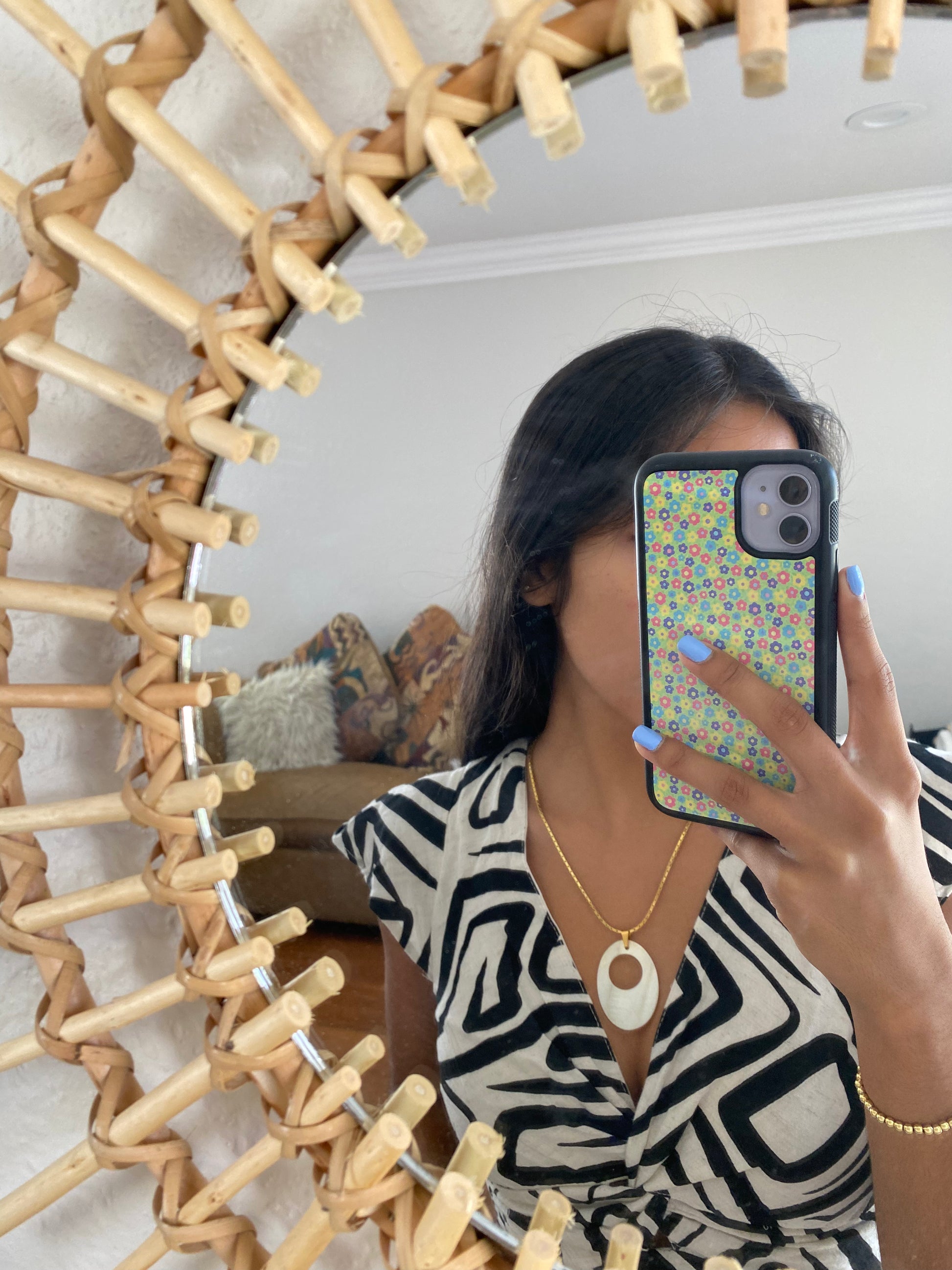 Trendy sales shell necklace