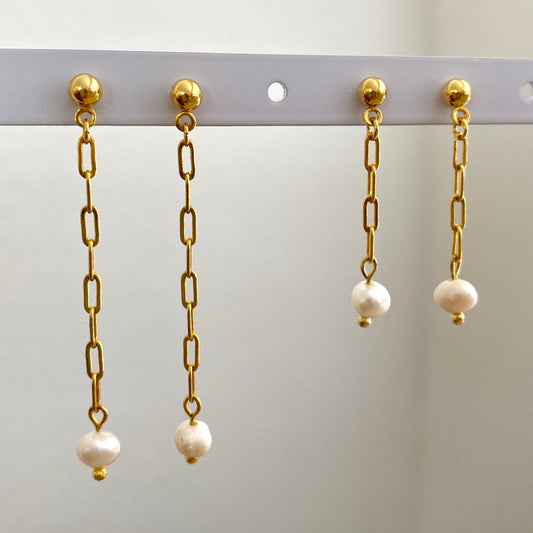 Dangly Pearl Earrings